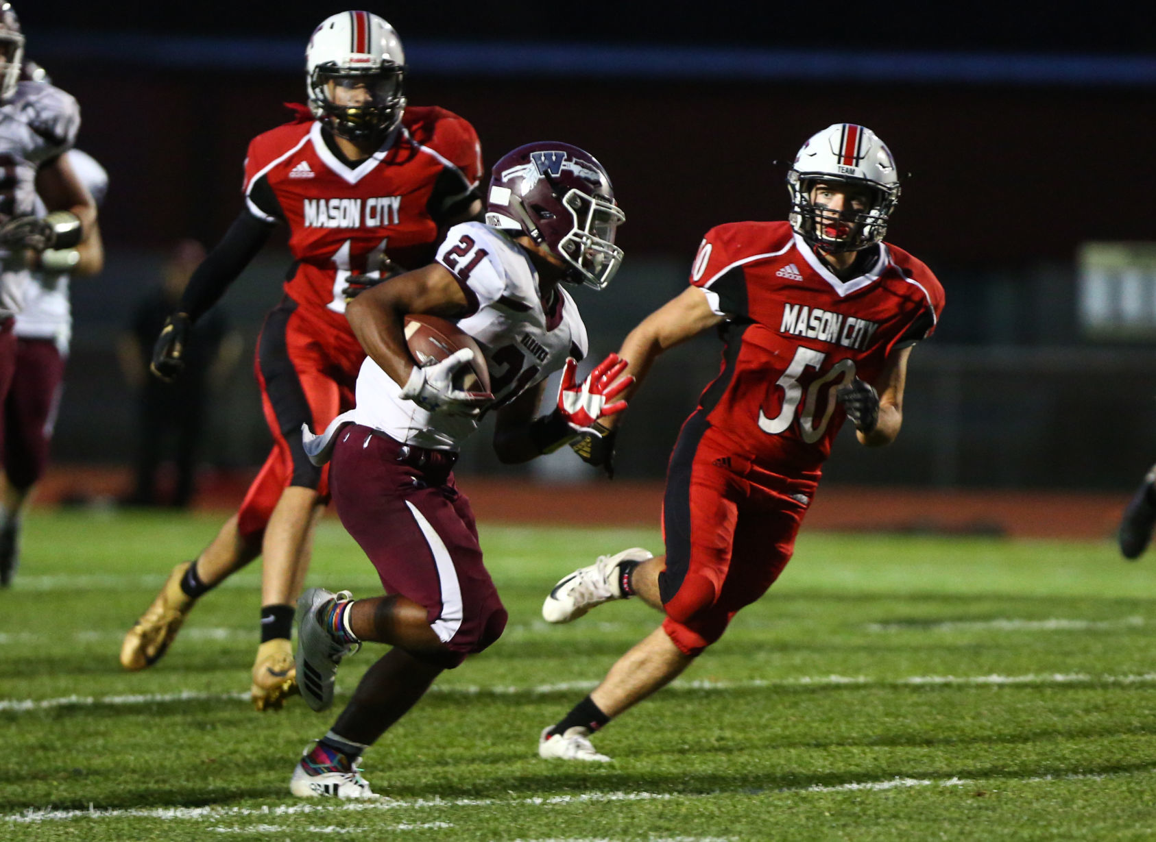 Mason City vs Waterloo West 09-06-2019 (31).jpg